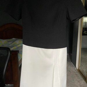 White House Black Market Black & White dress (2)